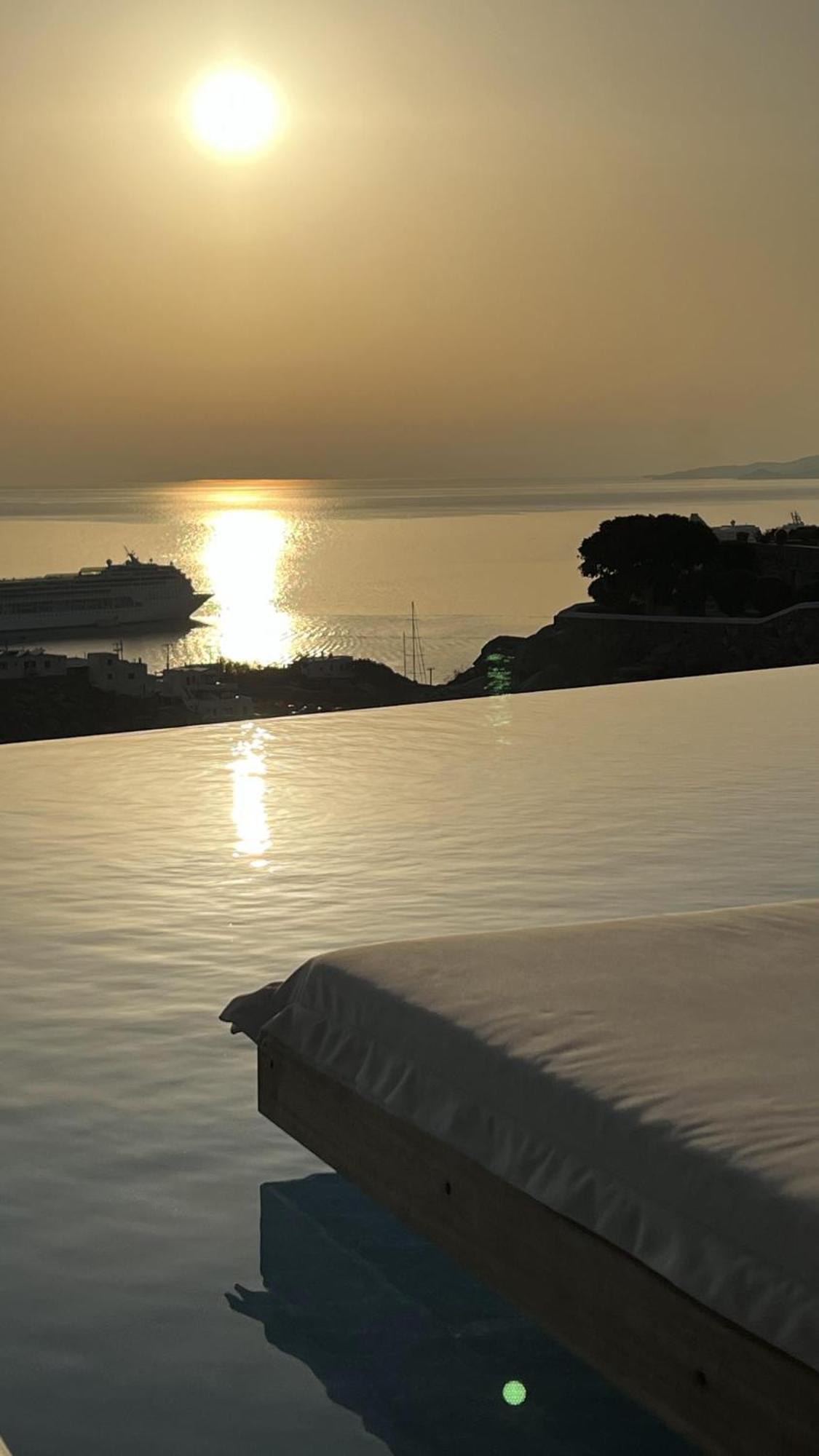 Nomia Sunset Suites Mykonos Tagoo  Exteriör bild